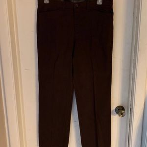 Gloria Vanderbilt brown pants